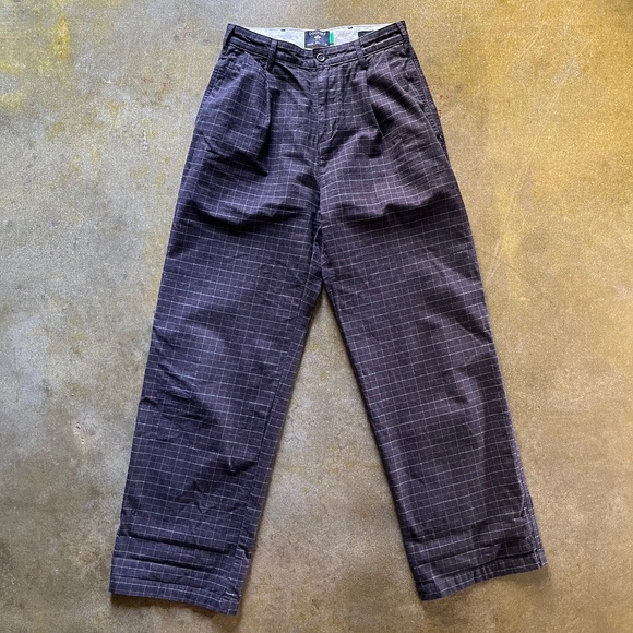 Dockers Original Khaki Pleated High Wide Fit Trousers Pants Black Bean Size 26 - Picture 1 of 10